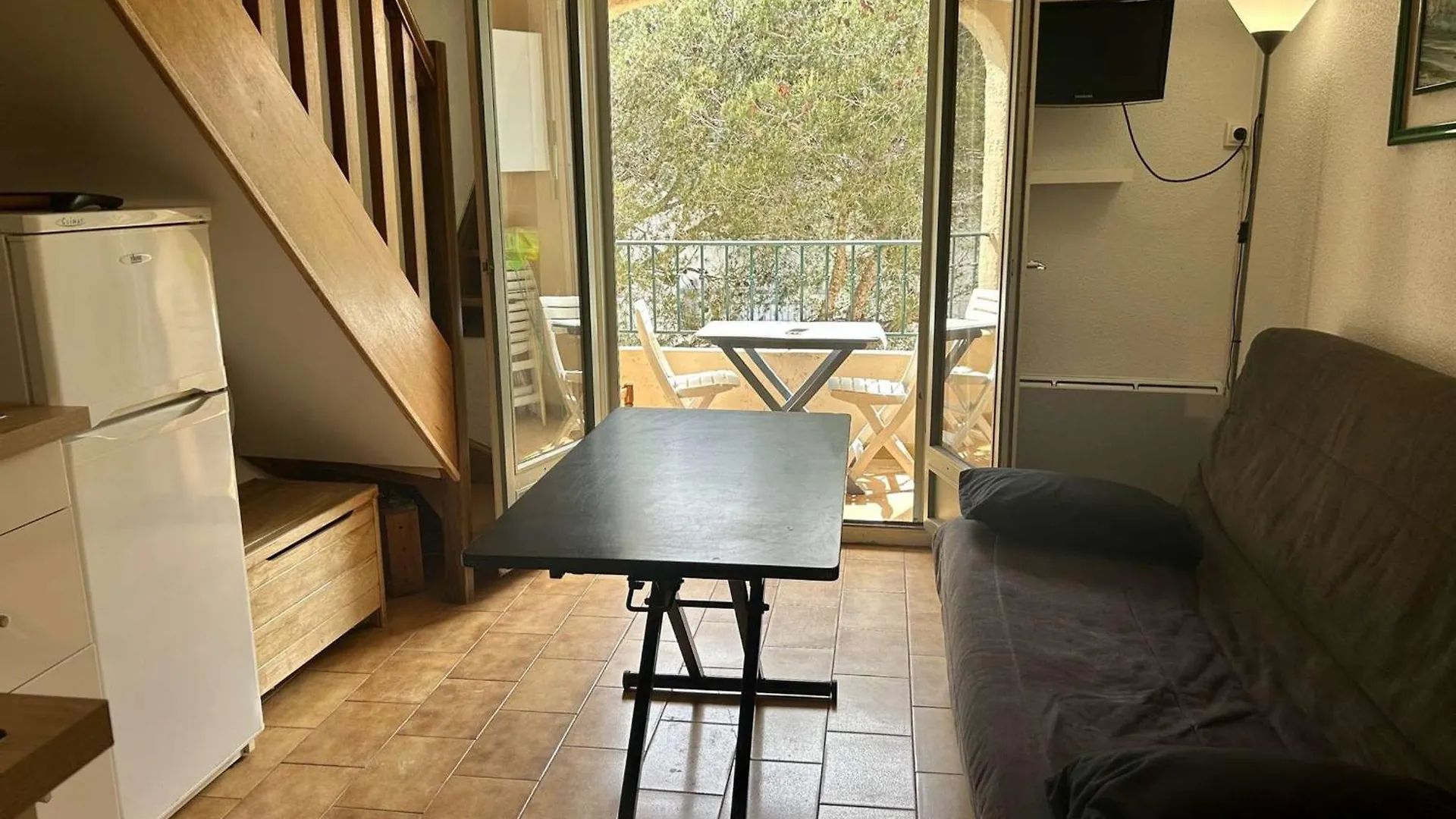 Studio Mezzanine A Saint-Aygulf, Proche Plage Et Commerces - Fr-1-226A-207 Frejus 0*,