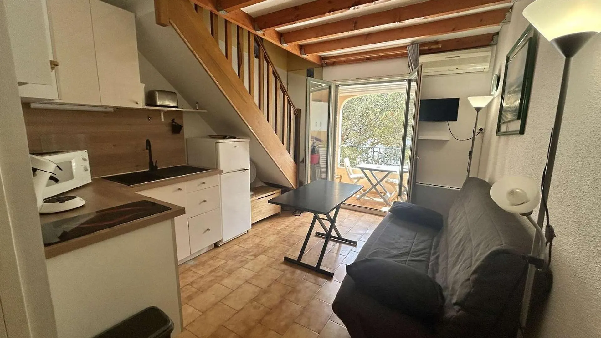 Apartment Studio Mezzanine A Saint-Aygulf, Proche Plage Et Commerces - Fr-1-226A-207 Frejus